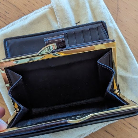 Authentic Louis Vuitton Bifold Vernis Wallet - Picture 6 of 6